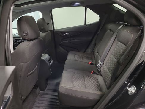 Used 2019 Chevrolet Equinox LT w/ Sun & Navigation Package image 26