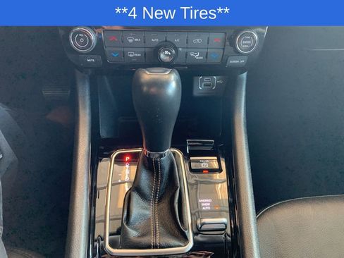 Used 2022 Jeep Compass Limited image 7