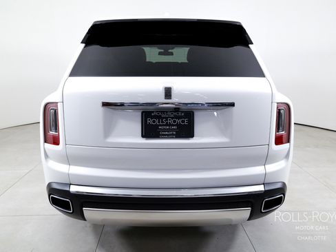 Used 2020 Rolls-Royce Cullinan image 9