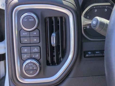 Used 2021 GMC Sierra 2500 Denali w/ Denali Ultimate Package AWD/4WD image 22