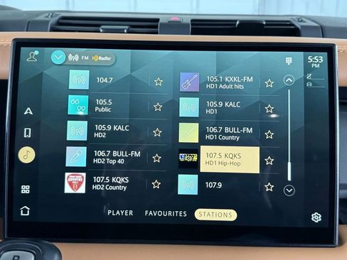 Used 2024 Land Rover Defender 90 V8 image 31