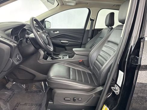 Used 2019 Ford Escape SEL AWD/4WD image 21