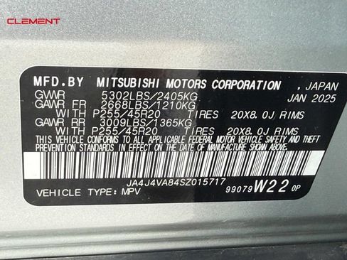 Used 2025 Mitsubishi Outlander SE AWD/4WD image 31