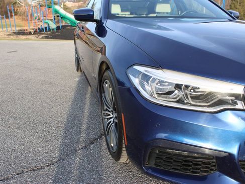 Used 2020 BMW 540i xDrive w/ Executive Package image 42