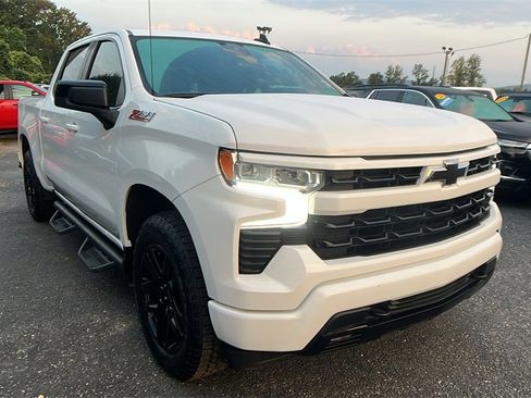 Certified 2022 Chevrolet Silverado 1500 RST image 3