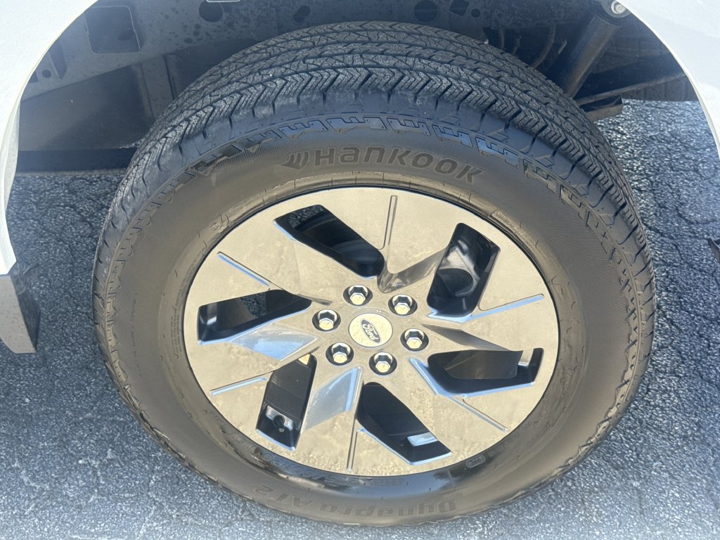 Used 2025 Ford F150 STX w/ Equipment Group 200A AWD/4WD image 19