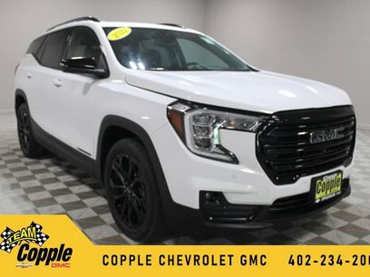 Used 2022 GMC Terrain SLT w/ Tech Package
