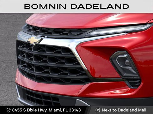 New 2025 Chevrolet Blazer LT image 14