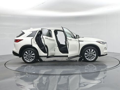 Used 2022 INFINITI QX50 Luxe image 5