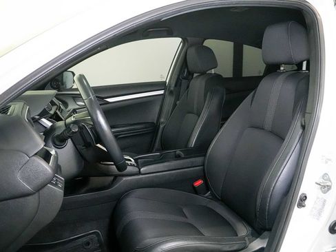 Used 2020 Honda Civic Sport image 13