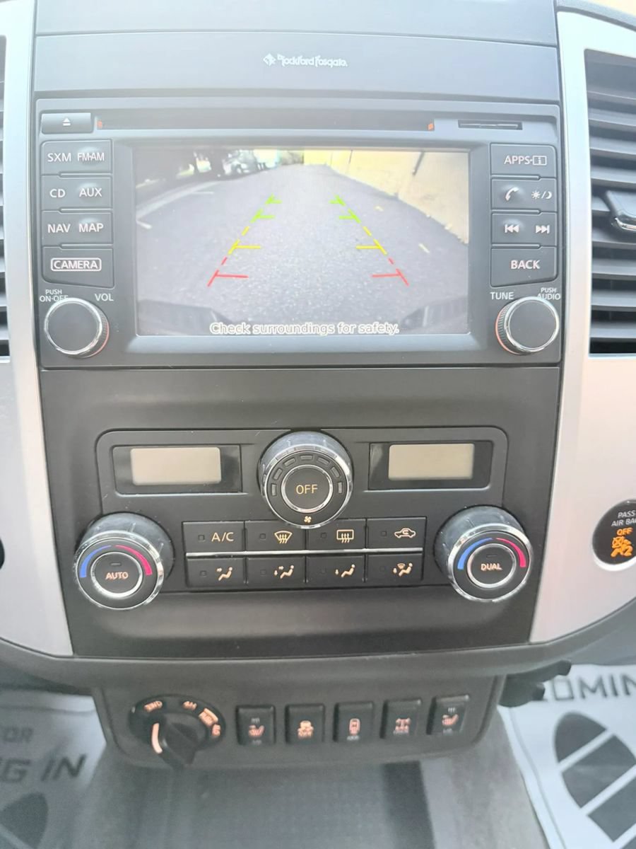 Used 2014 Nissan Frontier PRO-4X w/ Pro-4x Luxury Package AWD/4WD image 16