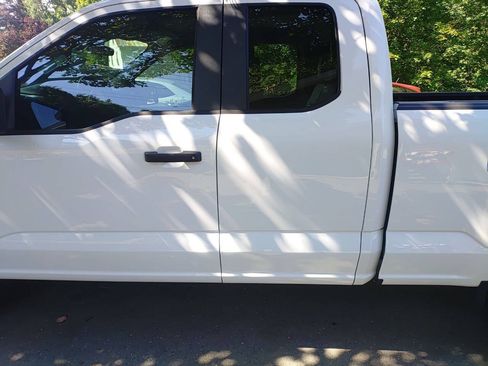 Used 2022 Ford F150 XL w/ Equipment Group 101A High AWD/4WD image 4