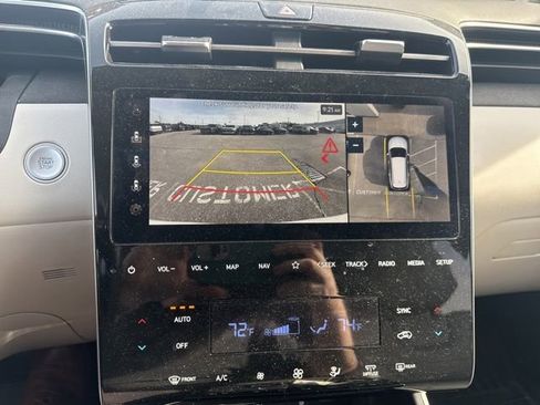 Used 2024 Hyundai Tucson Limited AWD/4WD image 11