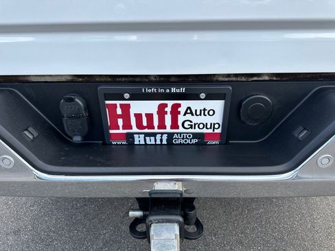 Used 2024 Chevrolet Silverado 2500 LT image 13