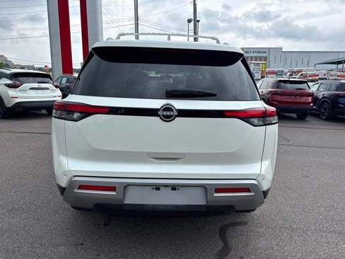 Certified 2023 Nissan Pathfinder SL w/ Lighting Package (N92) AWD/4WD image 6