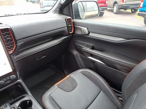 Used 2025 Ford Ranger Raptor image 16