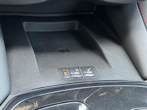 Used 2023 Chevrolet Blazer RS image 22