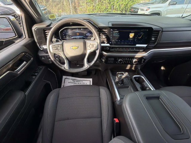 Certified 2022 Chevrolet Silverado 1500 LT w/ Protection Package AWD/4WD image 29