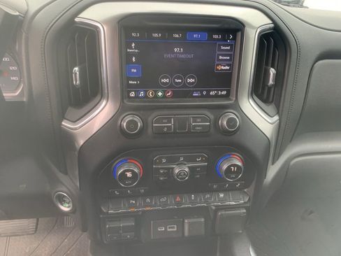 Used 2019 Chevrolet Silverado 1500 LTZ w/ LTZ Plus Package image 11