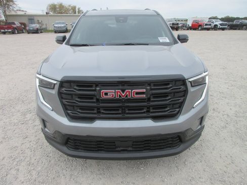 New 2026 GMC Acadia Elevation image 9