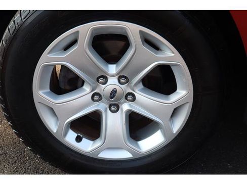 Used 2014 Ford Edge SEL w/ Equipment Group 205A FWD image 16
