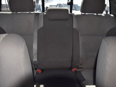 Used 2014 Toyota Tacoma PreRunner w/ SR5 Package image 19