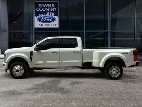 Used 2024 Ford F450 Platinum w/ FX4 Off-Road Package AWD/4WD image 6
