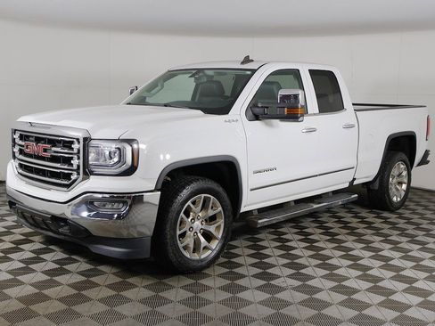 Used 2018 GMC Sierra 1500 SLT w/ SLT Premium Package image 7