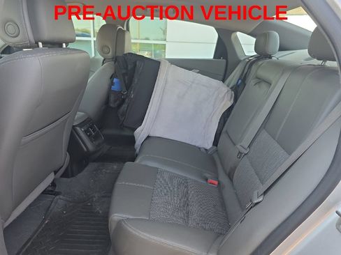 Used 2014 Chevrolet Impala LT w/ Convenience Package FWD image 11
