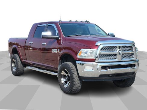 Used 2016 RAM 2500 Laramie w/ Cold Weather Group AWD/4WD image 1