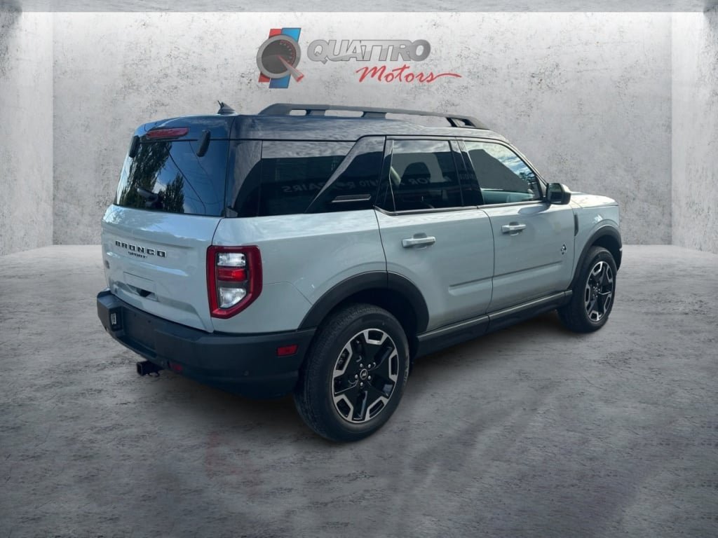 Used 2024 Ford Bronco Sport Outer Banks w/ Tech Package AWD/4WD image 6