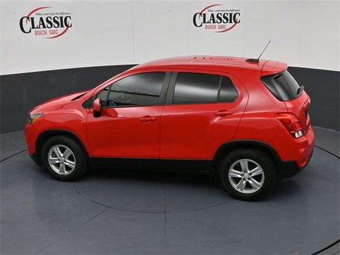 Used 2020 Chevrolet Trax LS image 15