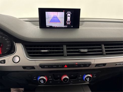 Used 2018 Audi Q7 2.0T Premium image 30