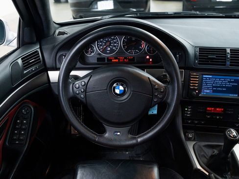 Used 2000 BMW M5 image 12
