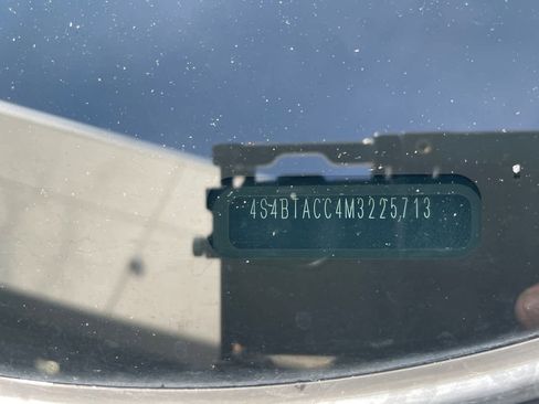 Used 2021 Subaru Outback Premium image 16