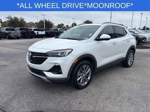 Used 2023 Buick Encore GX Essence w/ Experience Buick Package image 5