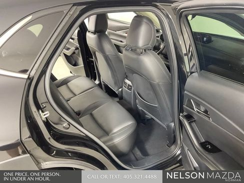 Certified 2025 MAZDA CX-30 AWD 2.5 S w/ Preferred Package image 15