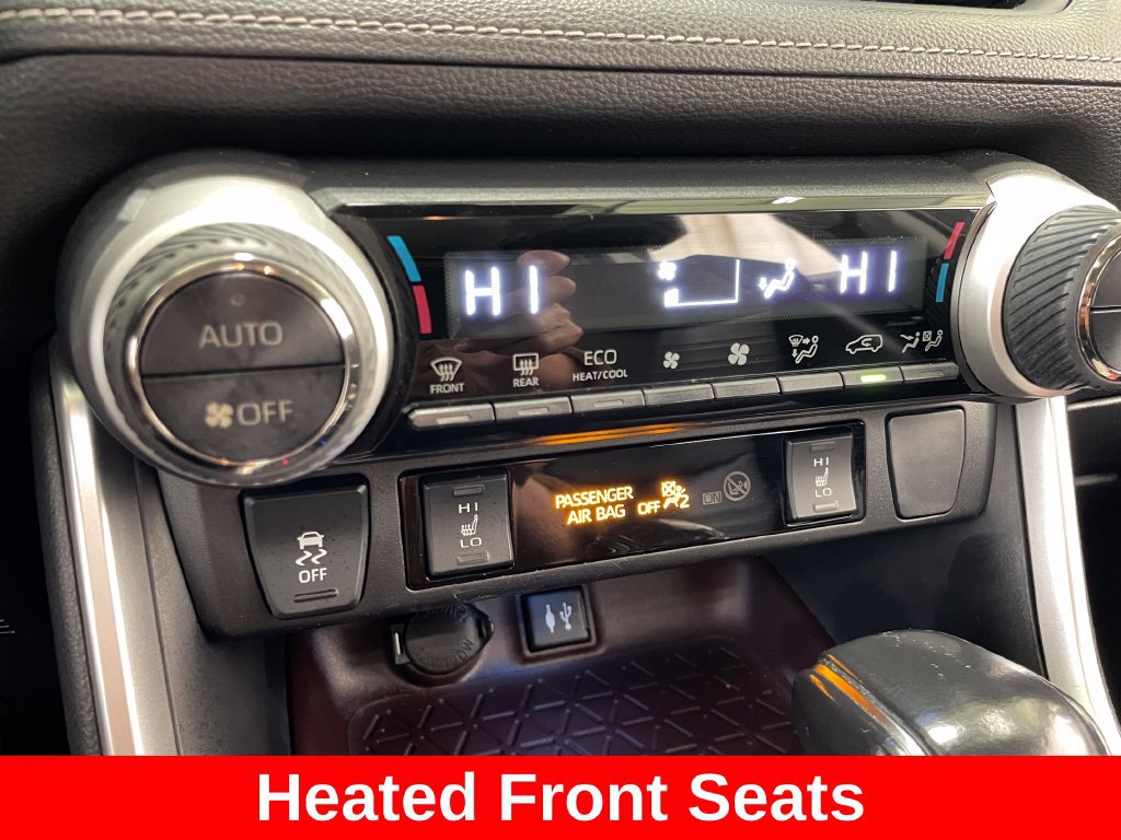 Used 2019 Toyota RAV4 Limited w/ Carpet Mat Package AWD/4WD image 9