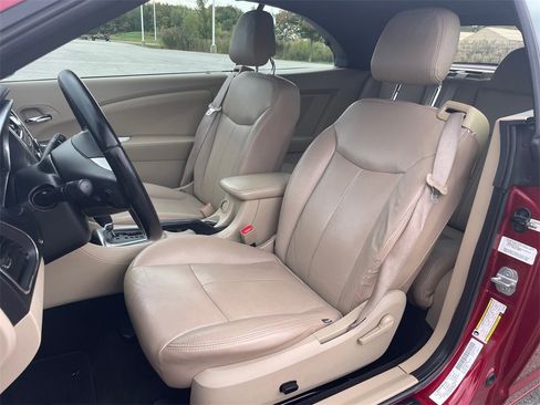 Used 2012 Chrysler 200 Touring image 3