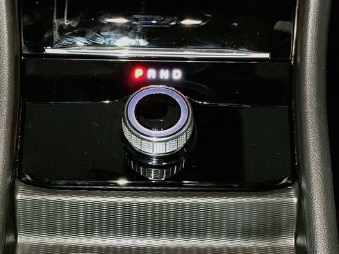 Certified 2025 Jeep Grand Cherokee L Altitude AWD/4WD image 34