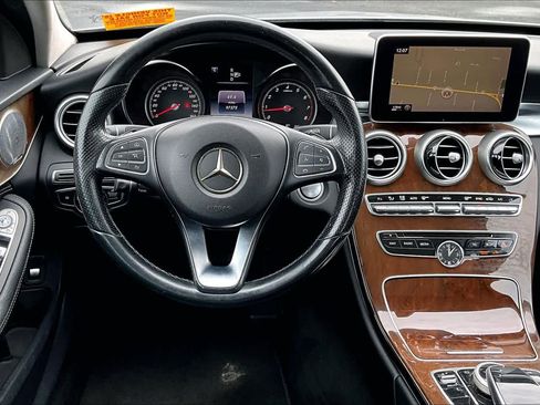 Used 2015 Mercedes-Benz C 300 4MATIC Sedan image 5