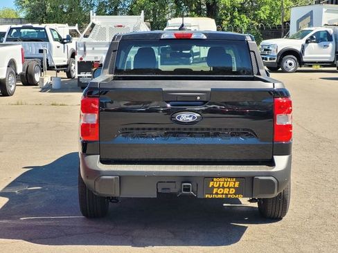 New 2026 Ford Maverick XLT w/ XLT Luxury Package FWD image 6