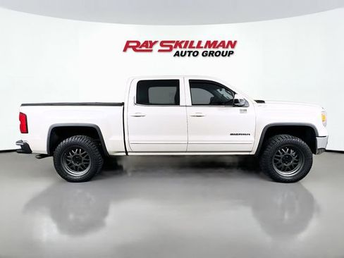 Used 2015 GMC Sierra 1500 SLE w/ SLE Value Package image 8