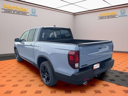 New 2026 Honda Ridgeline Black Edition image 3