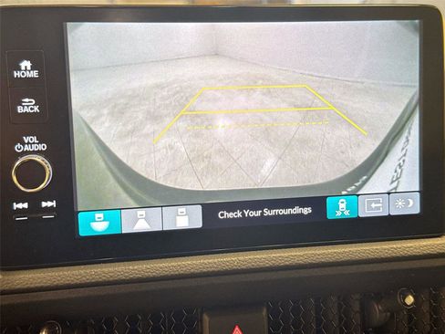 Used 2025 Honda CR-V Sport-L image 13