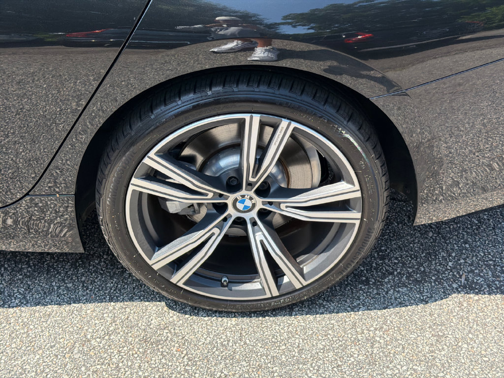 Used 2023 BMW 330i Sedan w/ Convenience Package RWD image 19