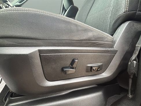 Used 2020 RAM 2500 Big Horn w/ Level 1 Equipment Group image 12