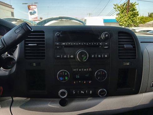 Used 2012 GMC Sierra 1500 SLE w/ Power Tech Package image 7