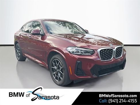 Certified 2025 BMW X4 xDrive30i w/ Premium Package image 1