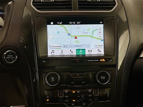 Used 2018 Ford Explorer XLT w/ Equipment Group 202A image 13